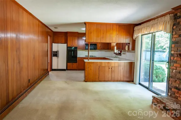 2607 Montgomery DR, Statesville, NC 28625