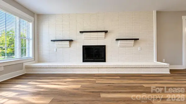 2410 Wallace RD, Midland, NC 28107