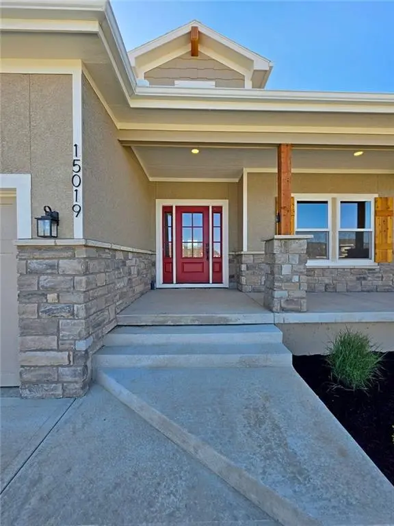 15019 W 130th ST, Olathe, KS 66062