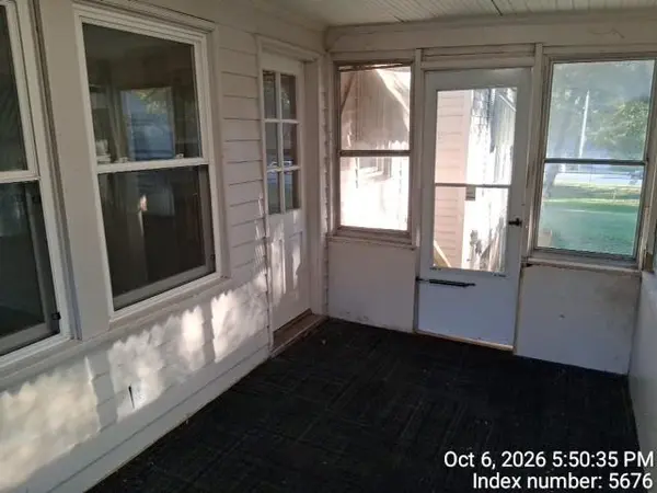 7020 Raytown RD, Raytown, MO 64133