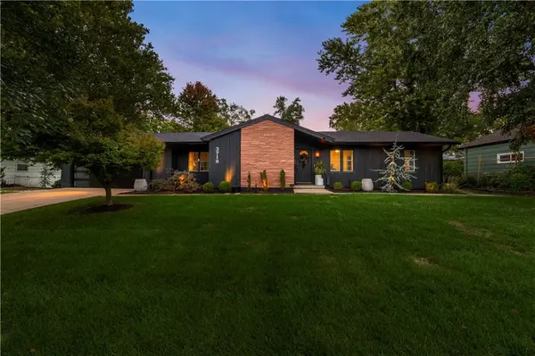 3718 W 96TH ST, Overland Park, KS 66206