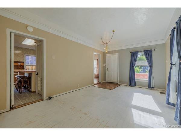 16 S 13th, Colorado Springs, CO 80904
