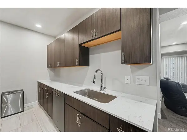 1401 W 85th #B-305, Denver, CO 80206