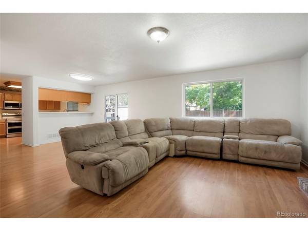 4016 S Kirk, Aurora, CO 80013