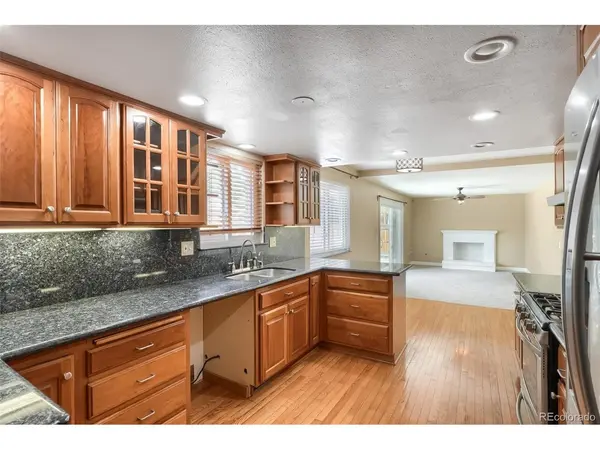 2747 S Quay, Denver, CO 80227