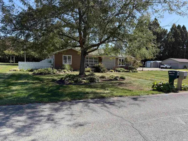 303 Eastgate DR, Vincennes, IN 47591