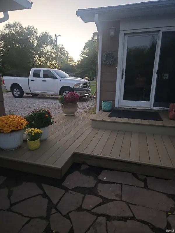 303 Eastgate DR, Vincennes, IN 47591