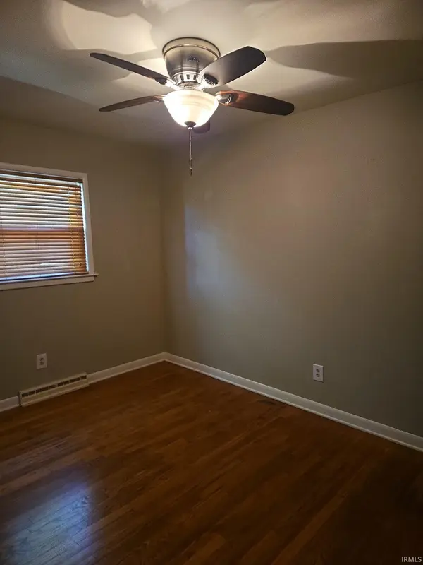303 Eastgate DR, Vincennes, IN 47591