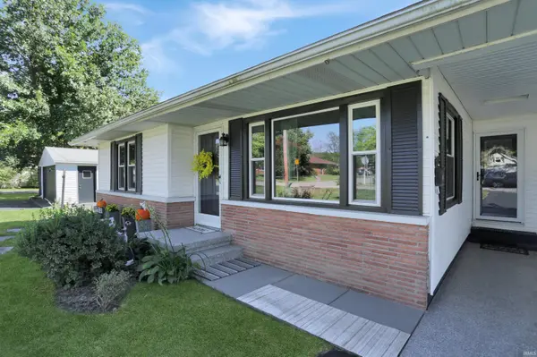 135 E Taylor ST, Boonville, IN 47601