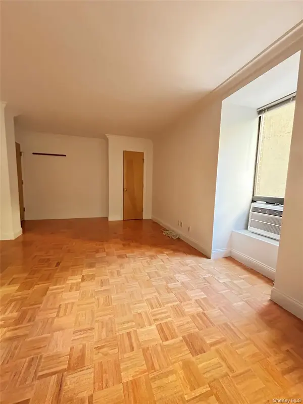 23 West 73rd Street #101 Room 4, New York (manhattan), NY 10023