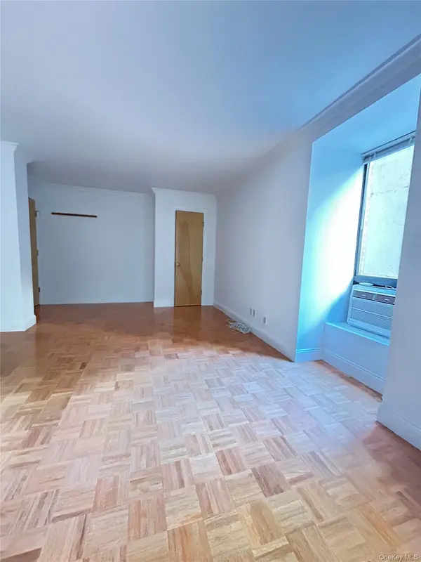 23 West 73rd Street #101 Room 4, New York (manhattan), NY 10023