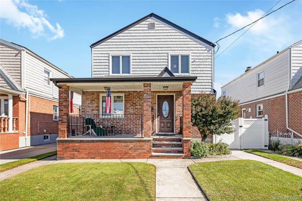 149-27 Lefferts BLVD, South Ozone Park, NY 11420