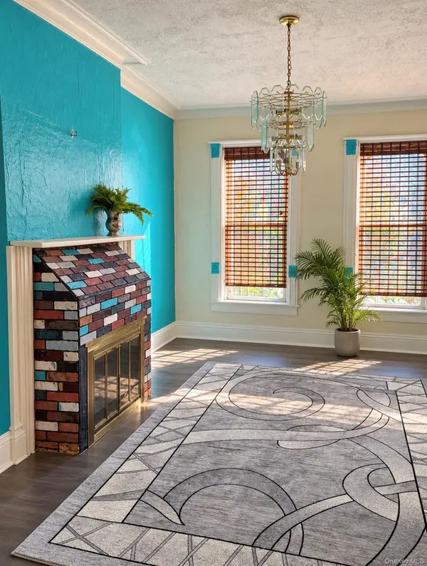 Address not disclosed, Brooklyn, NY 11207