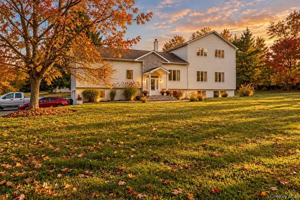 658 Waterbury Hill RD, Lagrangeville, NY 12540