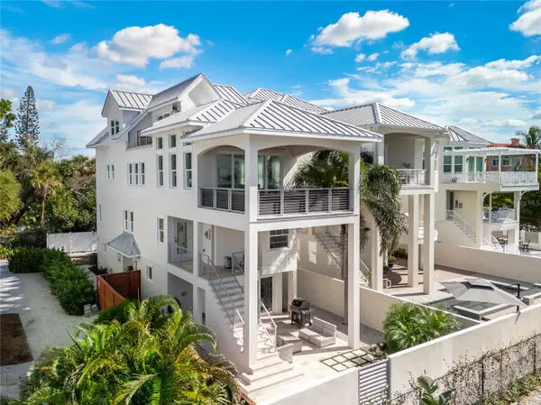 116 GARDEN LN, Sarasota, FL 34242