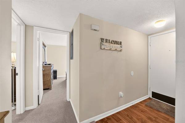 688 MIDWAY DR #B, Ocala, FL 34472