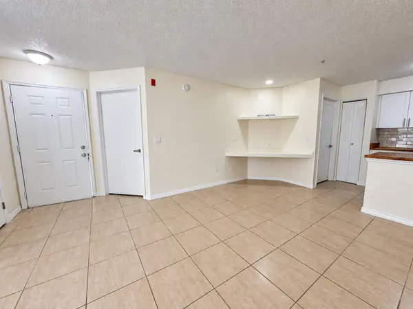 2212 GRAND CAYMAN CT #1612, Kissimmee, FL 34741