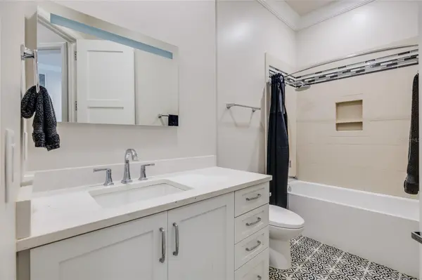 700 S HARBOUR ISLAND BLVD #825, Tampa, FL 33602