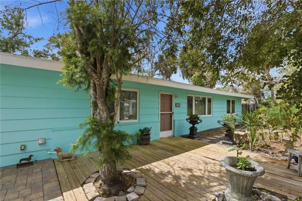 528 RALPH ST, Sarasota, FL 34242