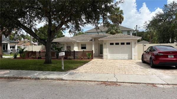 6001 N LYNN AVE, Tampa, FL 33604