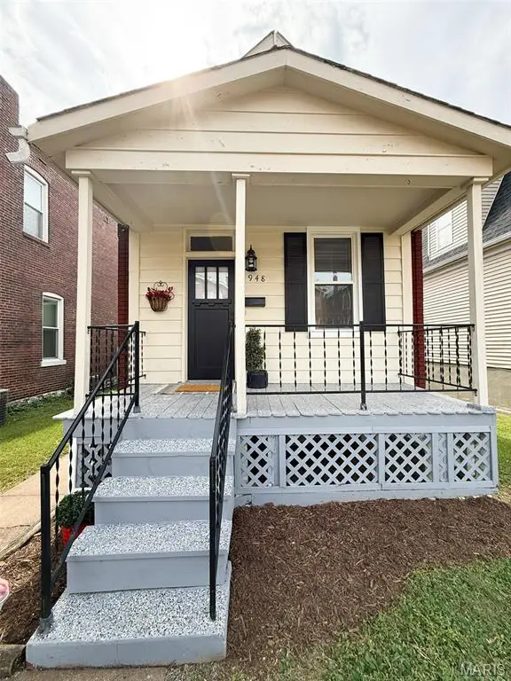4948 Quincy ST, St Louis, MO 63109