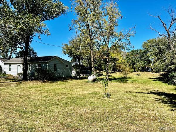 6521 LL RD, Waterloo, IL 62298