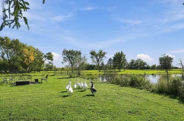 26435 S Harvest LN, Crete, IL 60417