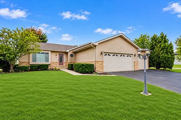 6810 Hadrian DR, Joliet, IL 60431