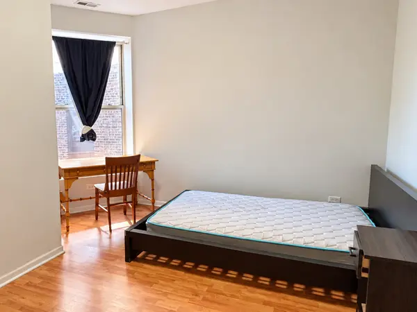 5134 S Ingleside AVE #2A, Chicago, IL 60615