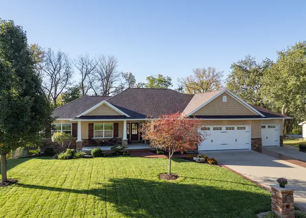 165 Dayton Valley VW, Colona, IL 61241