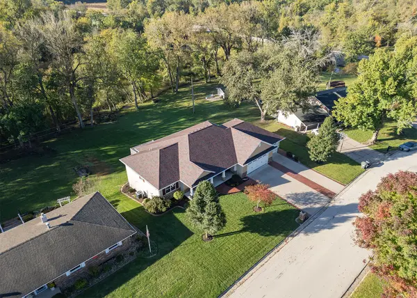 165 Dayton Valley VW, Colona, IL 61241