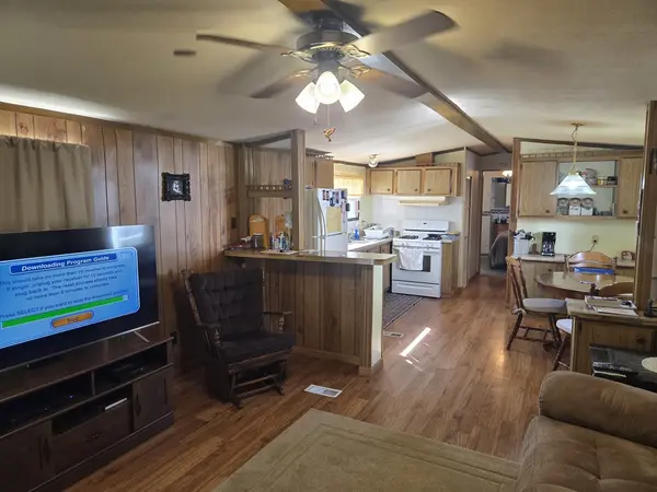 112 S Main ST, Payson, IL 62360