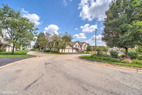 348 Essex CT #3-A-L, Wood Dale, IL 60191