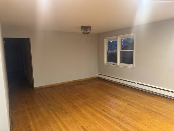 5135 Greenwood ST #01, Skokie, IL 60077