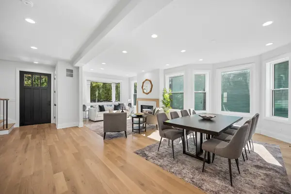 Address not disclosed, Chicago, IL 60630