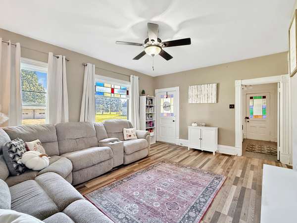 223 E Franklin ST, Franklin Grove, IL 61031