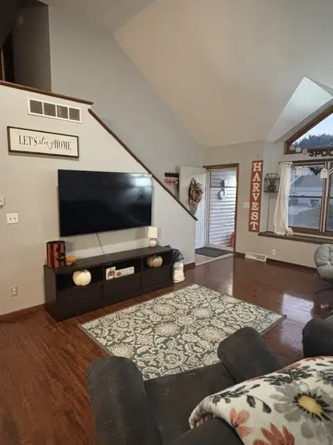 711 Marsha LN, Rock Falls, IL 61071