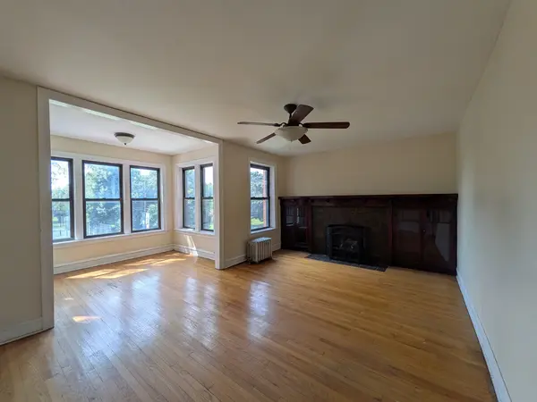 644 E 51st ST #2W, Chicago, IL 60615
