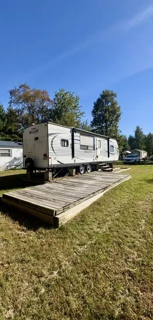 9/82 Woodhaven, Sublette, IL 61367