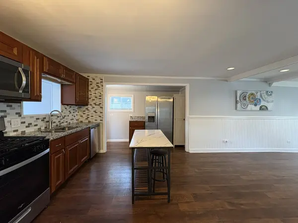 115 Grant ST, Barrington, IL 60010