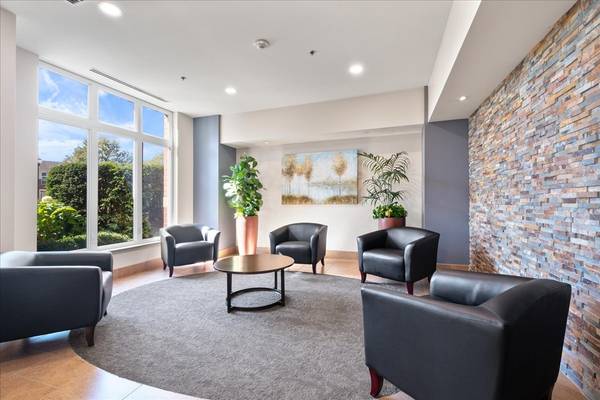 1199 E Port Clinton RD #710, Vernon Hills, IL 60061