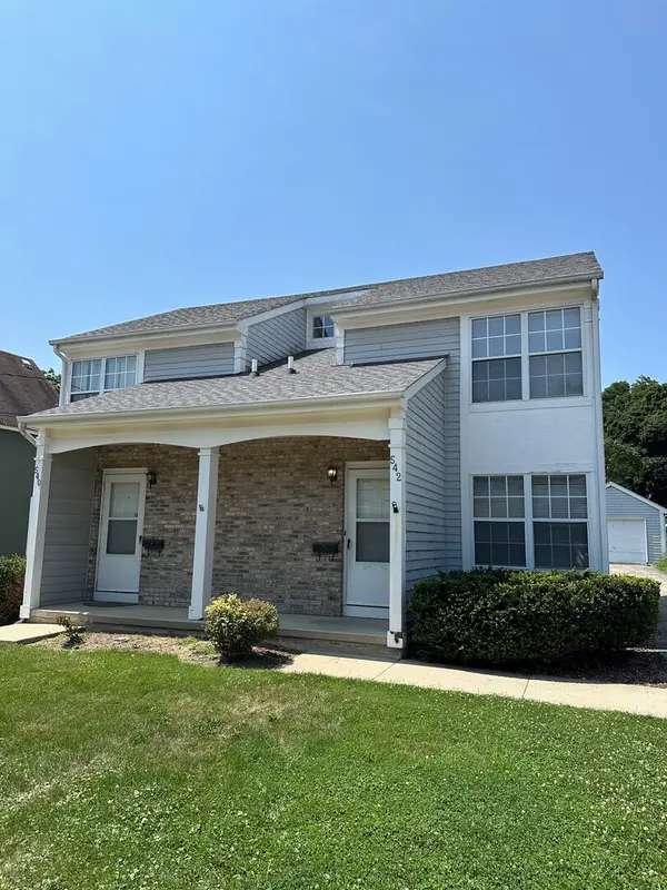 542 N CRYSTAL AVE #542, Elgin, IL 60123