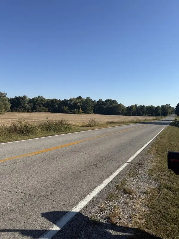 000 White Walnut RD, Pinckneyville, IL 62274