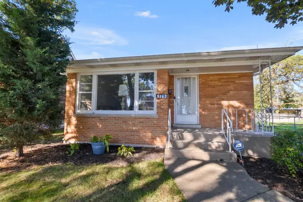 5262 Alexander PL, Oak Lawn, IL 60453