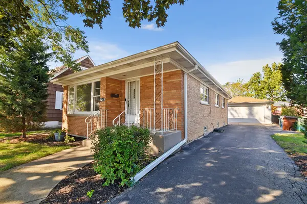 5262 Alexander PL, Oak Lawn, IL 60453