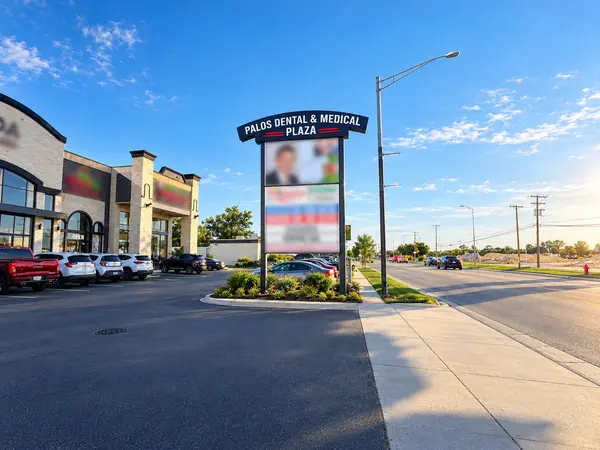 10360 S Harlem AVE, Palos Hills, IL 60465