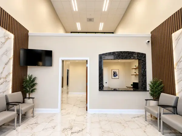 10360 S Harlem AVE, Palos Hills, IL 60465