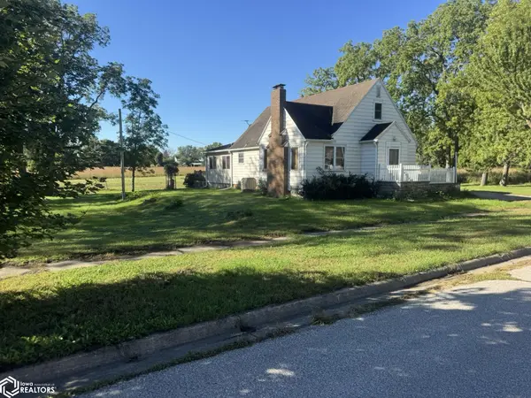 409 W Sheppard ST, Dows, IA 50071