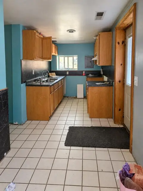 922 Fern ST, Michigan City, IN 46360