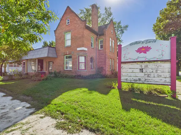 605 Main ST S, Sauk Centre, MN 56378
